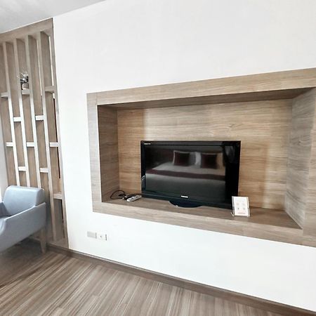 Akelada Hotel Nang Rong Ngoại thất bức ảnh
