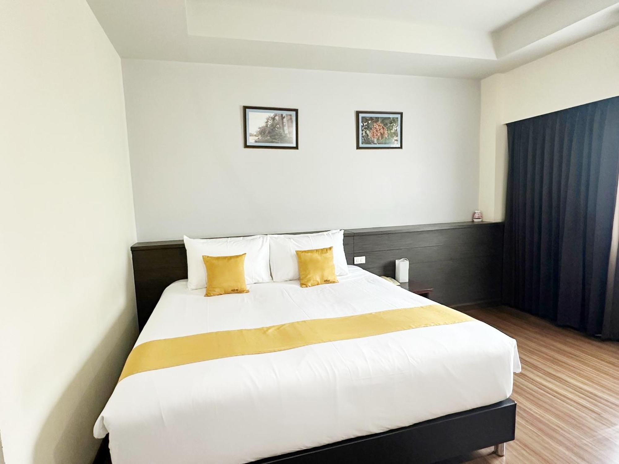 Akelada Hotel Nang Rong Ngoại thất bức ảnh