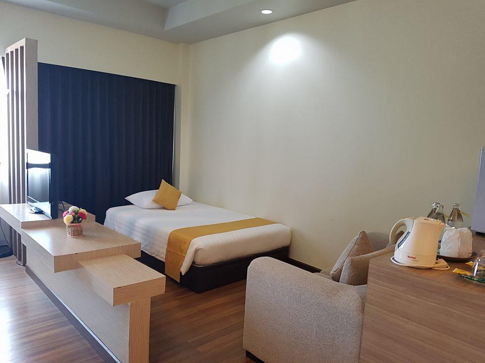 Akelada Hotel Nang Rong Ngoại thất bức ảnh