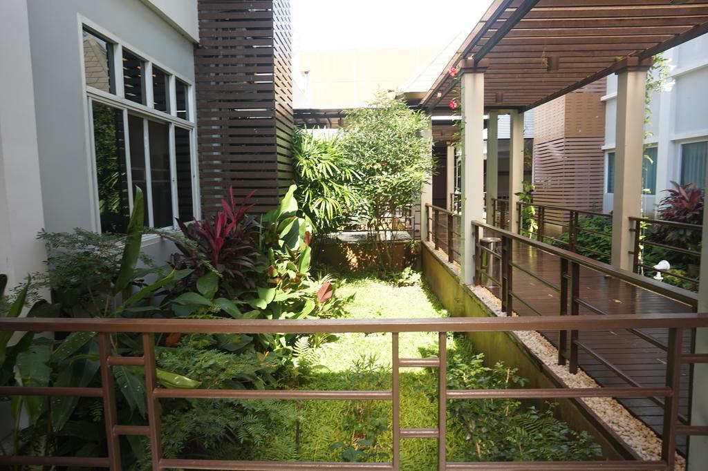 Akelada Hotel Nang Rong Ngoại thất bức ảnh